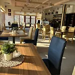 Legend 3* Dunajská Streda