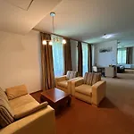 Legend Hotel 3*