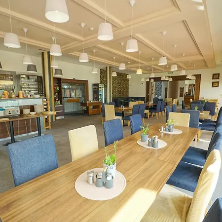 Legend Hotell 3*