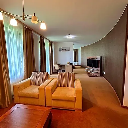 Hotel Legend 3*